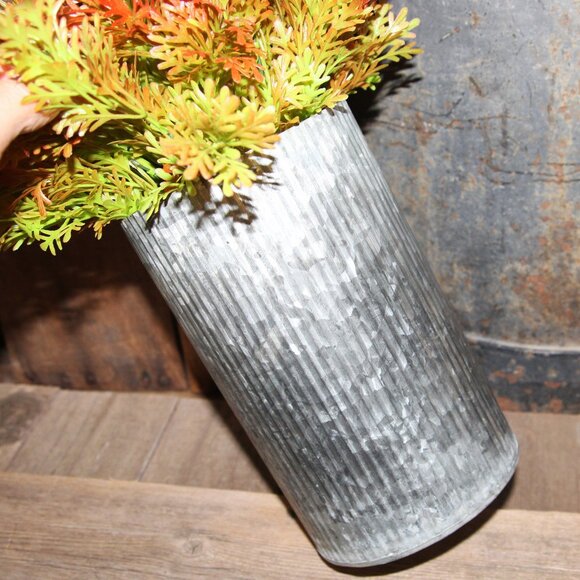 NEW Rustic Corrugated Metal Zinc Farmhouse Cylinder Can Vase w/Fall Greenery - Picture 3 of 3